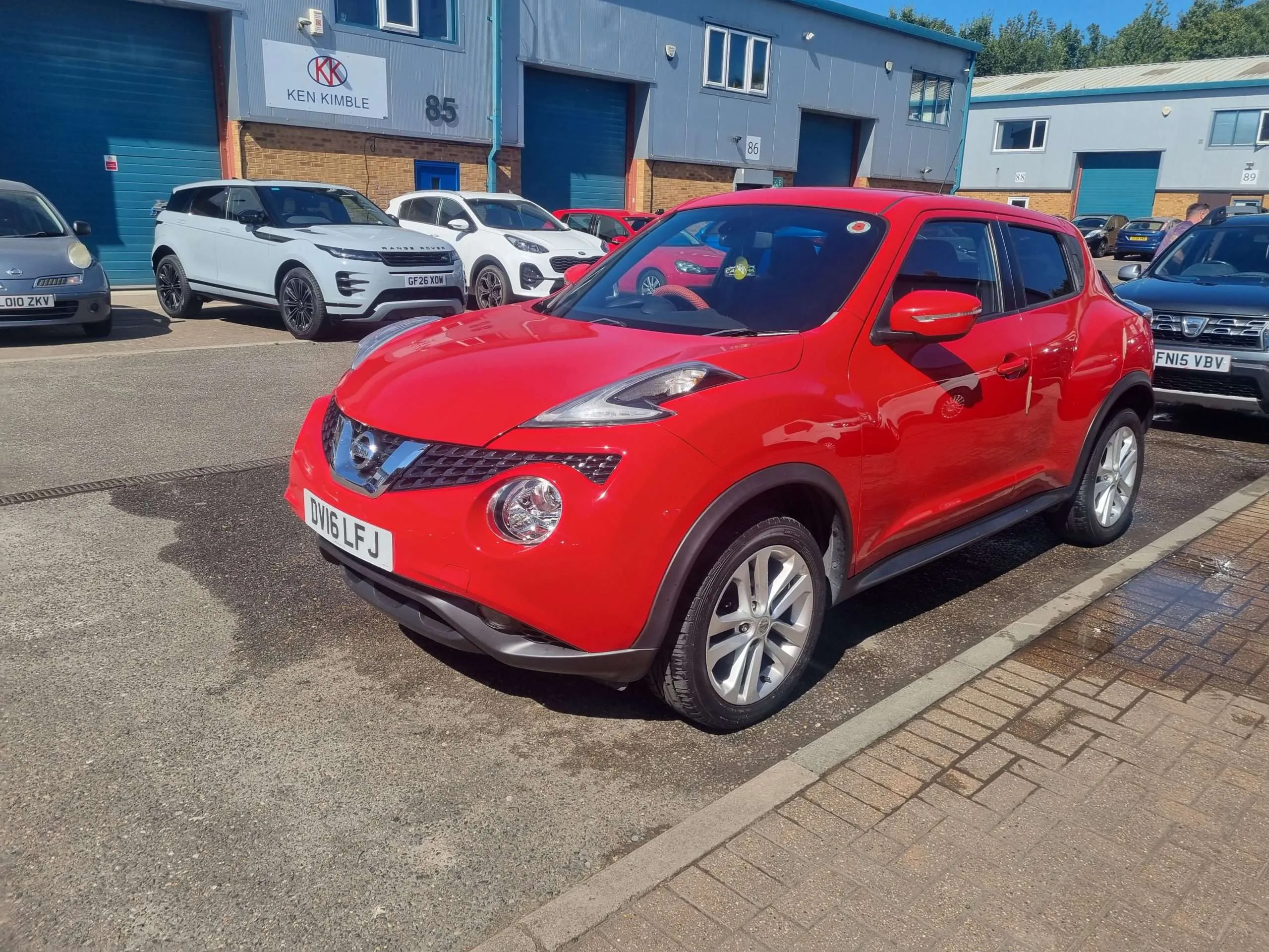Nissan Juke 2016 Red (13)
